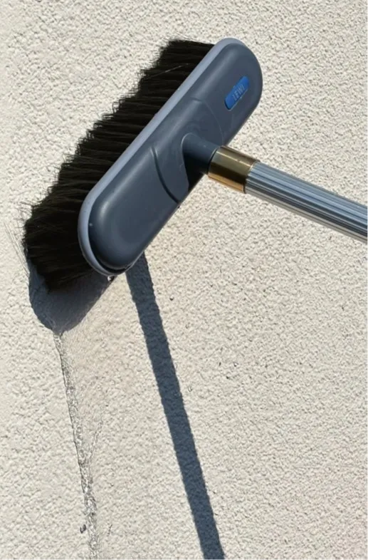 103942_ UNIVERSAL_Anwendungsbild (1).webp