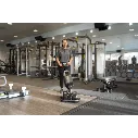 18._440nx_920535_gym_lifestyle_2.webp